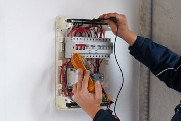 Switchboard Upgrade & Repair Service, level 2 qualified - Switchboard Upgrade Sydney, emergency electrician in lugarno